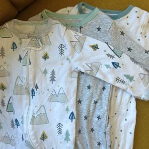 3-6M Cloud Island Footie 2 way zipper pajamas set of 3